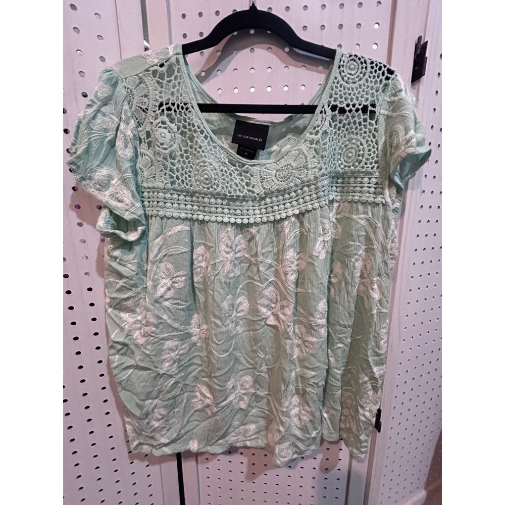 LIV Los Angeles Embroidered Lace Top XL Mint Green Floral Bohemian Blouse